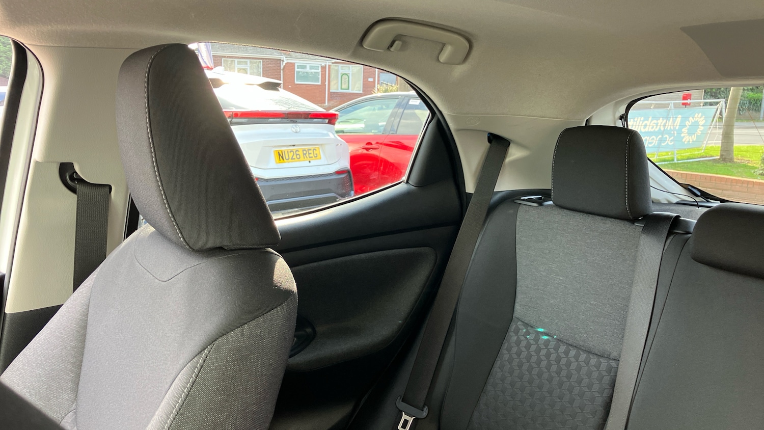 Used Toyota Yaris 2021 for sale - 77985209: Photo 24