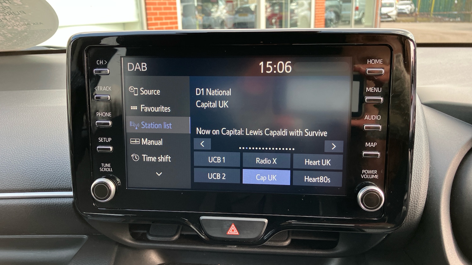 Used Toyota Yaris 2021 for sale - 77985209: Photo 30