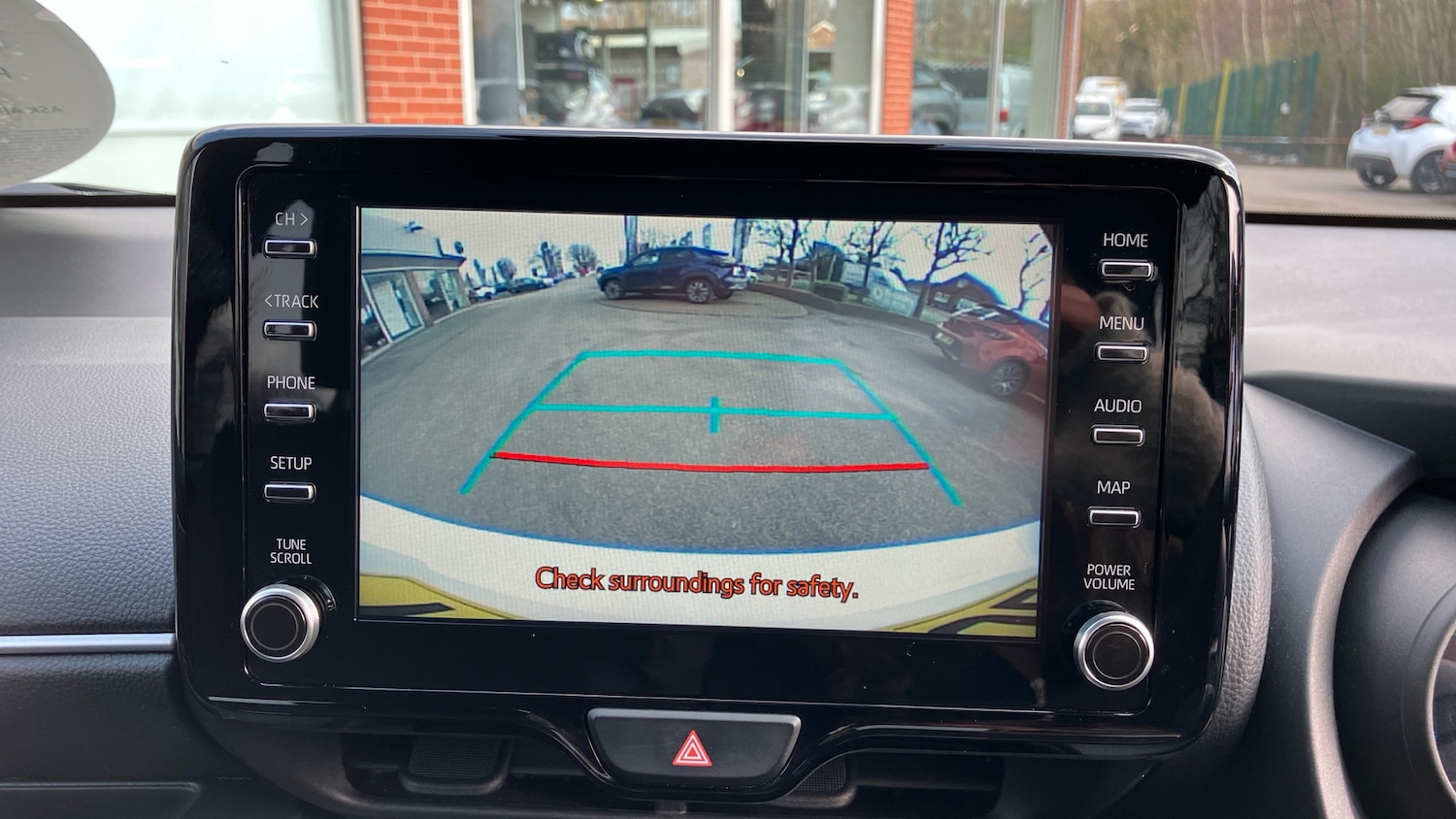 Used Toyota Yaris 2021 for sale - 77985209: Photo 31