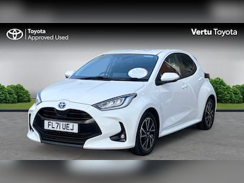 Used Toyota Yaris 2021 for sale - 77985209: Photo