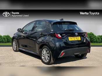 Used Toyota Yaris 2022 for sale - 78724906: Photo
