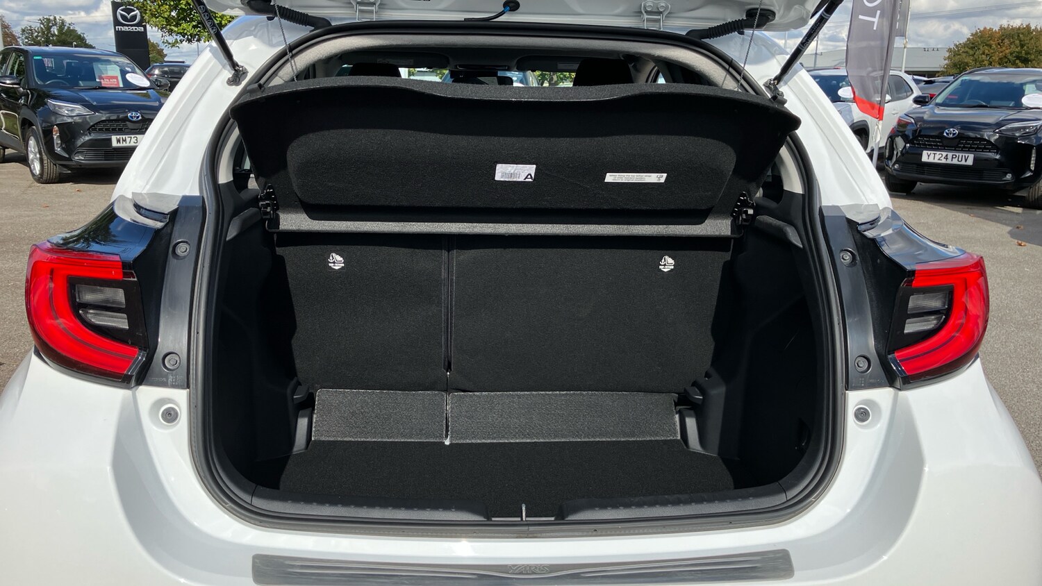 Used Toyota Yaris 2023 for sale - 76036553: Photo 14