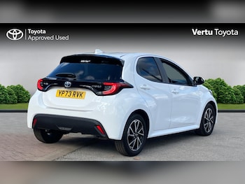 Used Toyota Yaris 2023 for sale - 76036553: Photo 2