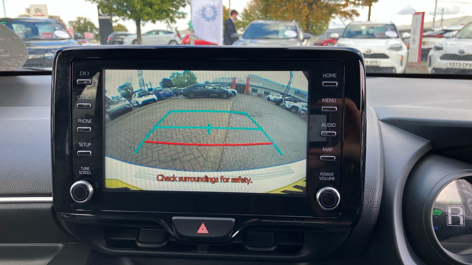 Used Toyota Yaris 2023 for sale - 76036553: Photo 31