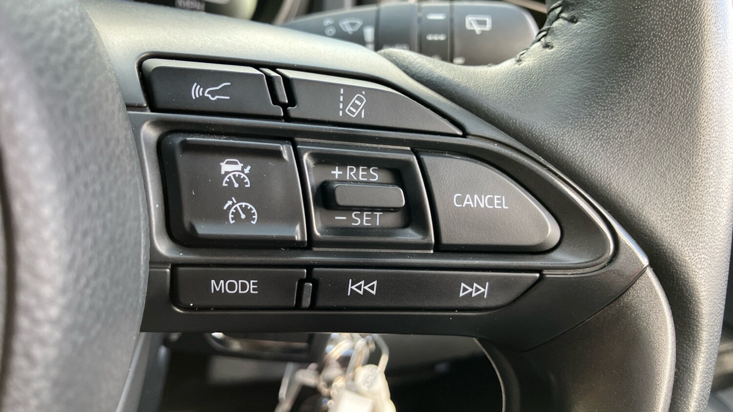 Used Toyota Yaris 2023 for sale - 76036553: Photo 37