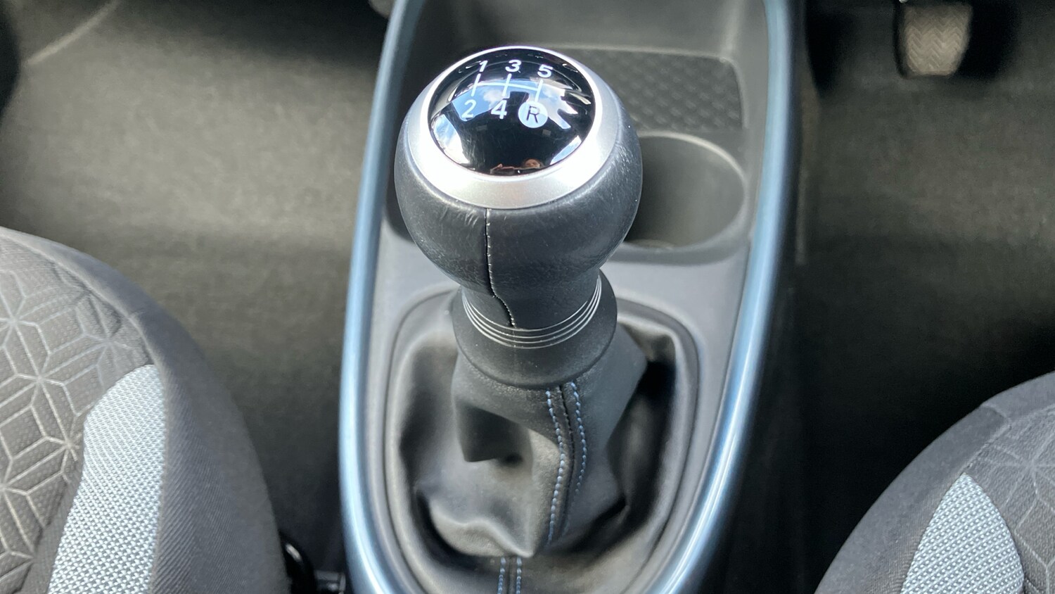 Used Toyota Aygo X 2024 for sale - 77641219: Photo 35