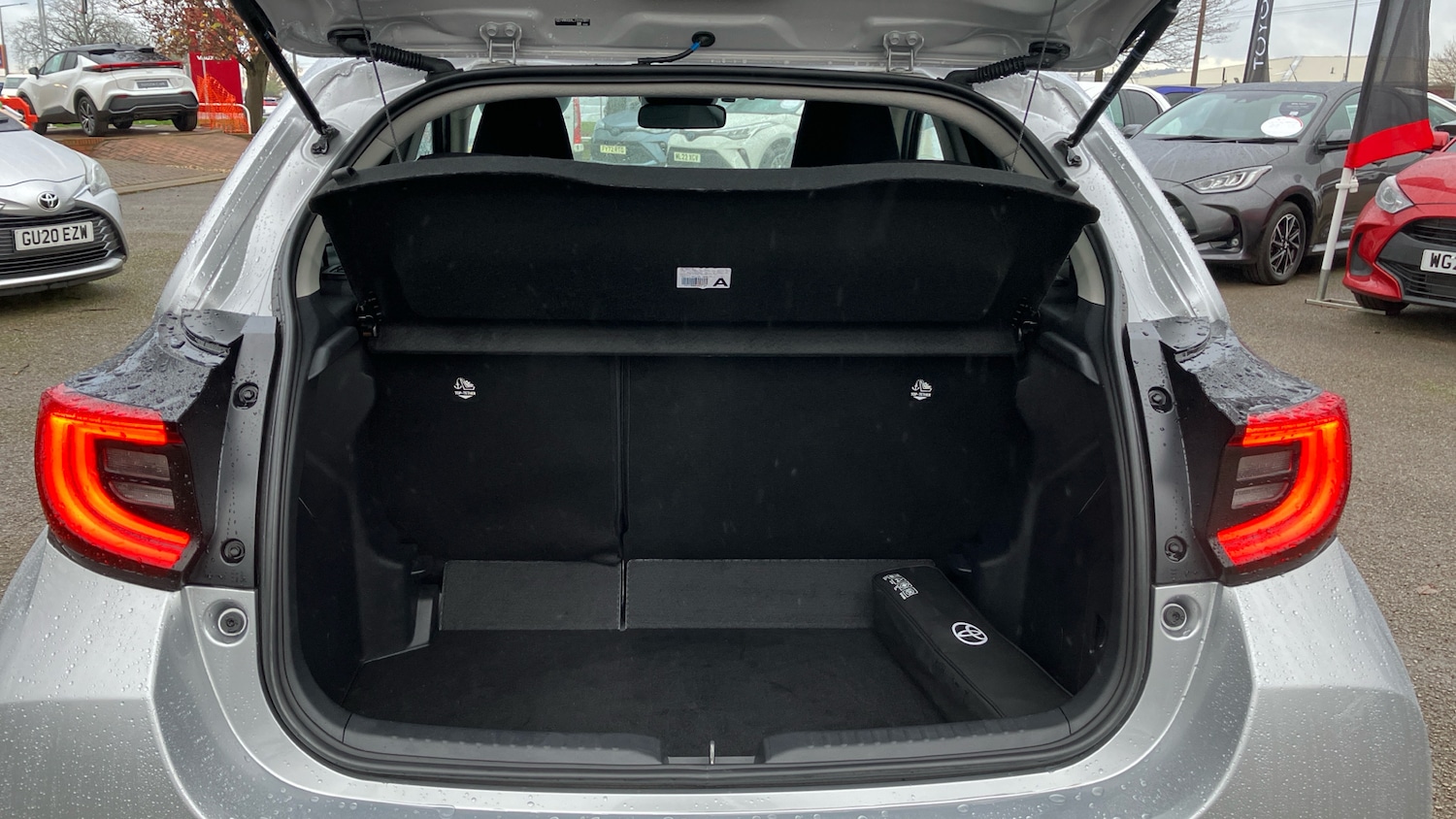 Used Toyota Yaris 2025 for sale - 76684771: Photo 14