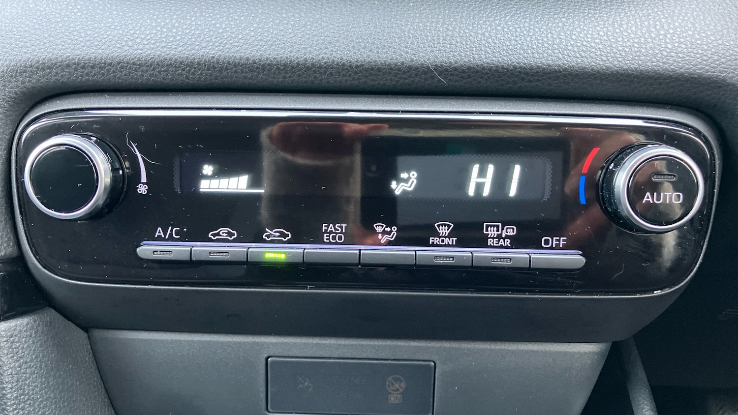 Used Toyota Yaris 2025 for sale - 76684771: Photo 34