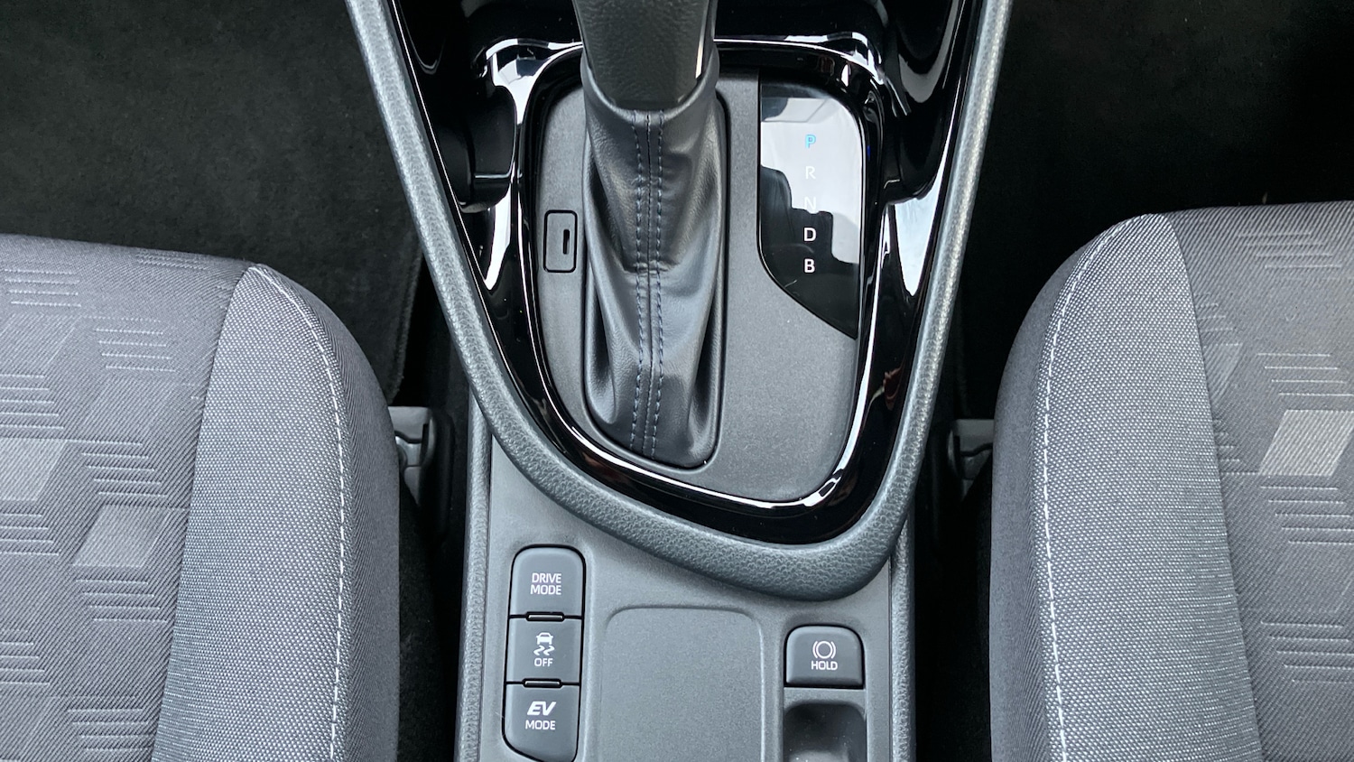 Used Toyota Yaris 2025 for sale - 76684771: Photo 35