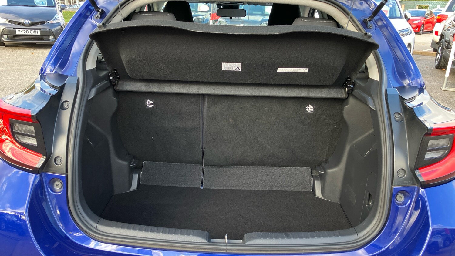 Used Toyota Yaris 2022 for sale - 76209190: Photo 14