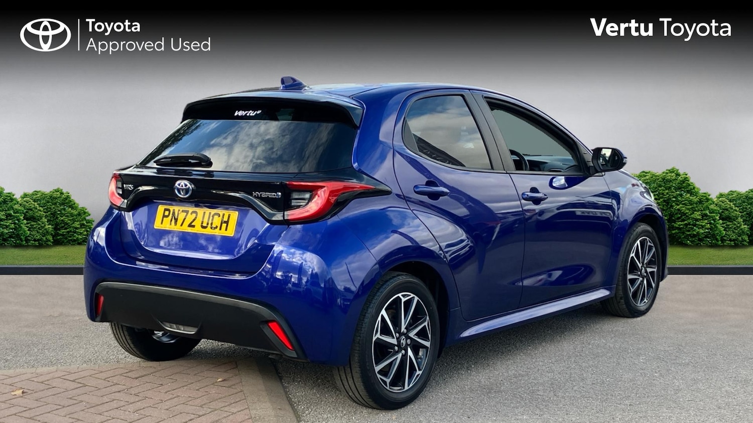 Used Toyota Yaris 2022 for sale - 76209190: Photo 2