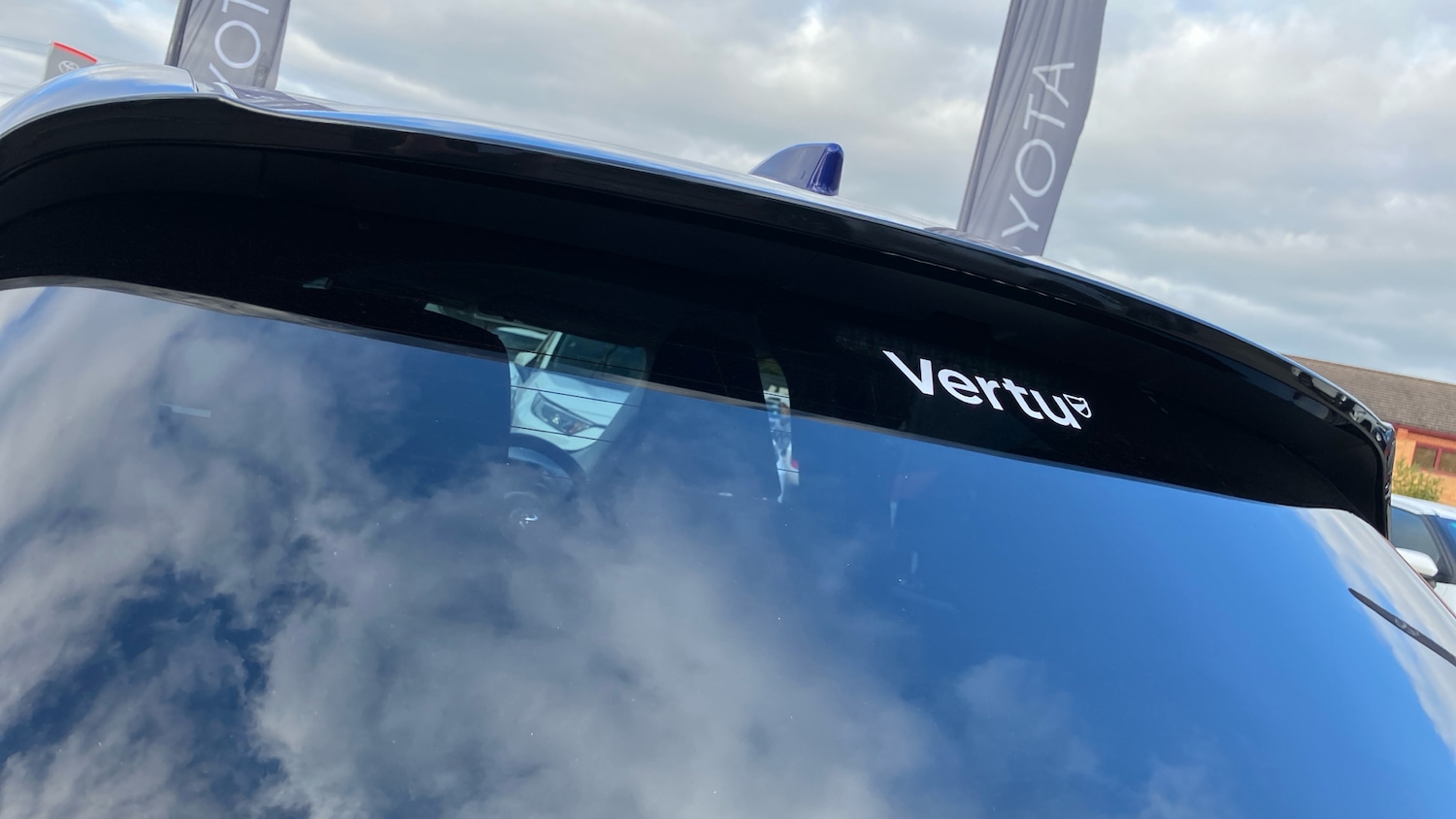 Used Toyota Yaris 2022 for sale - 76209190: Photo 26