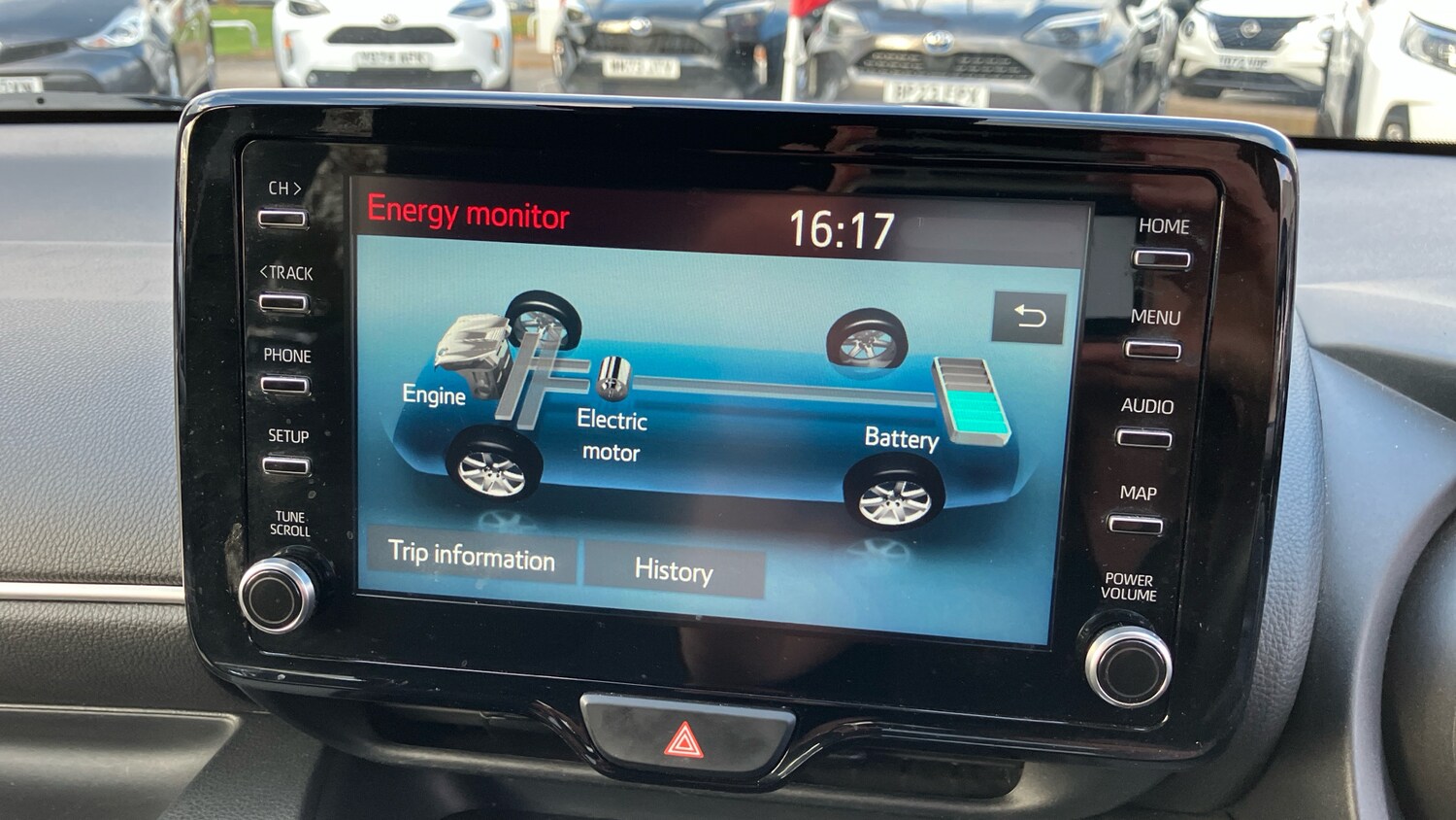 Used Toyota Yaris 2022 for sale - 76209190: Photo 28