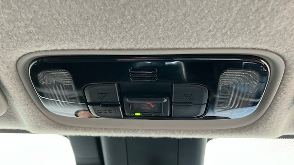Used Toyota Yaris 2022 for sale - 76209190: Photo 33