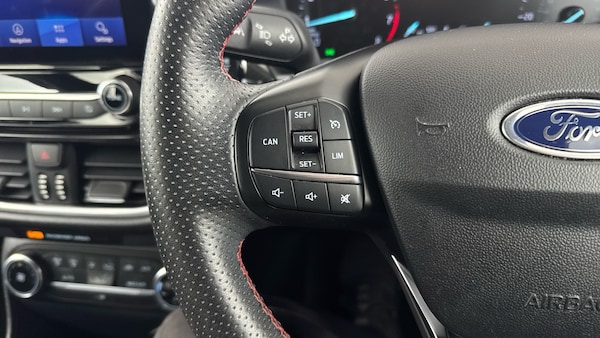 Used Ford Fiesta 2020 for sale - 76186221: Photo 54