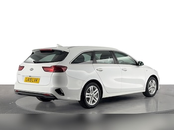 Used Kia Ceed 2019 for sale - 79316354: Photo