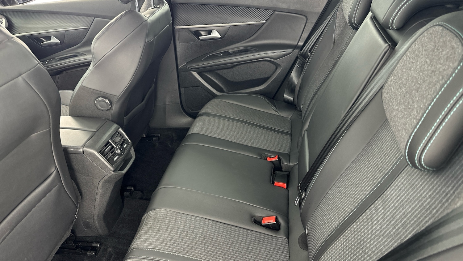 Used Peugeot 3008 2022 for sale - 76197772: Photo 14