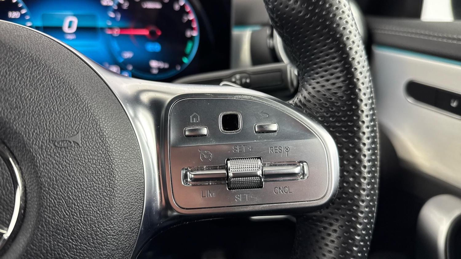 Used Mercedes-Benz CLA for sale - 77994082: Photo 19