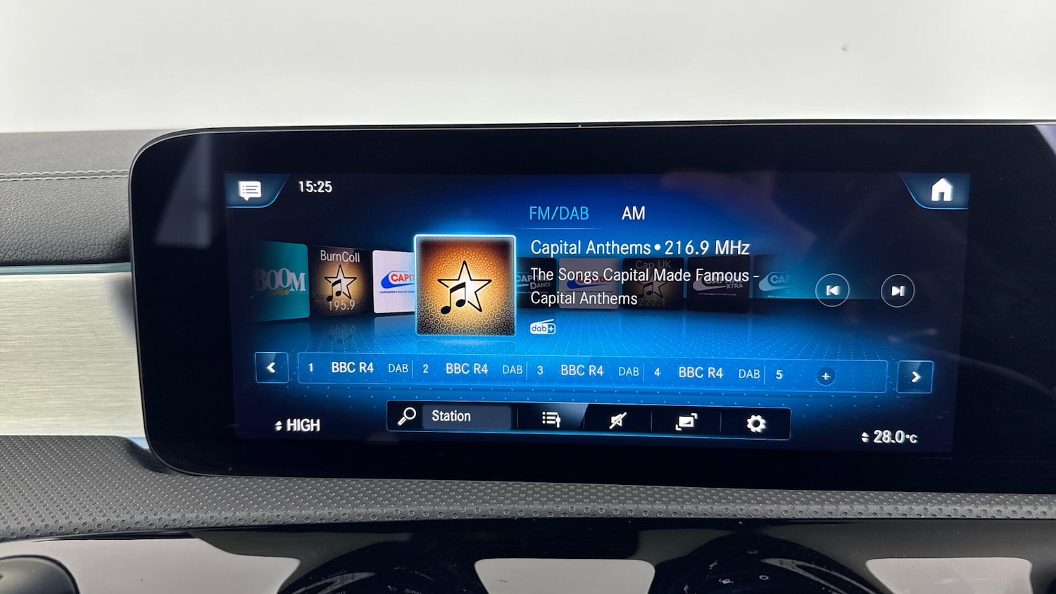 Used Mercedes-Benz CLA for sale - 77994082: Photo 24