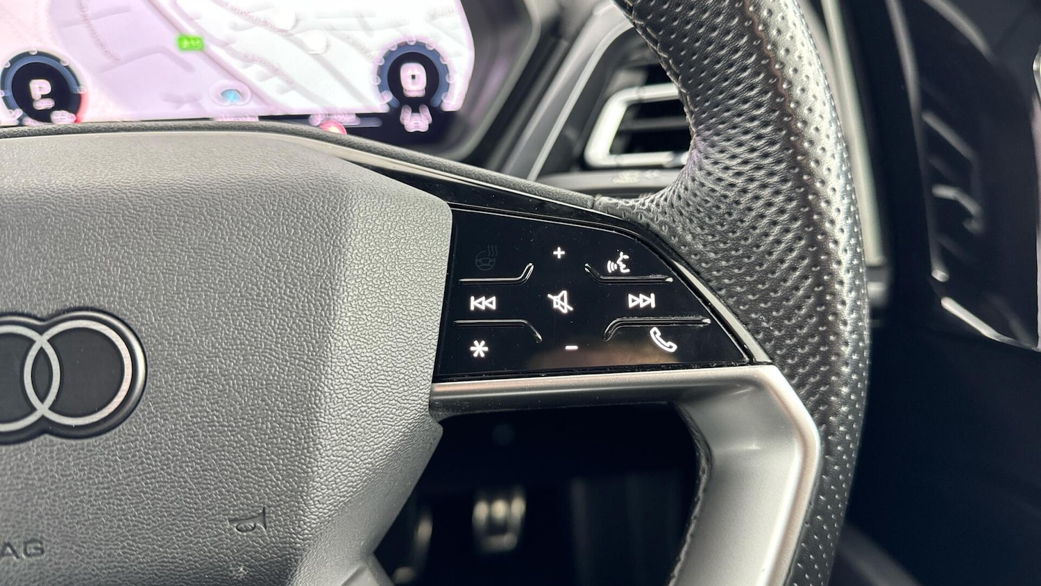 Used Audi Q4 e-tron 2022 for sale - 77854218: Photo 16