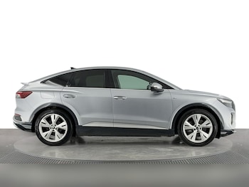 Used Audi Q4 e-tron 2022 for sale - 77854218: Photo