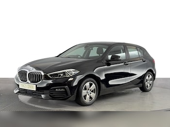 2021 - 118i [136] SE 5dr