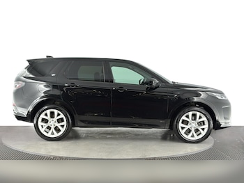 Used Land Rover Discovery Sport 2021 for sale - 78318327: Photo