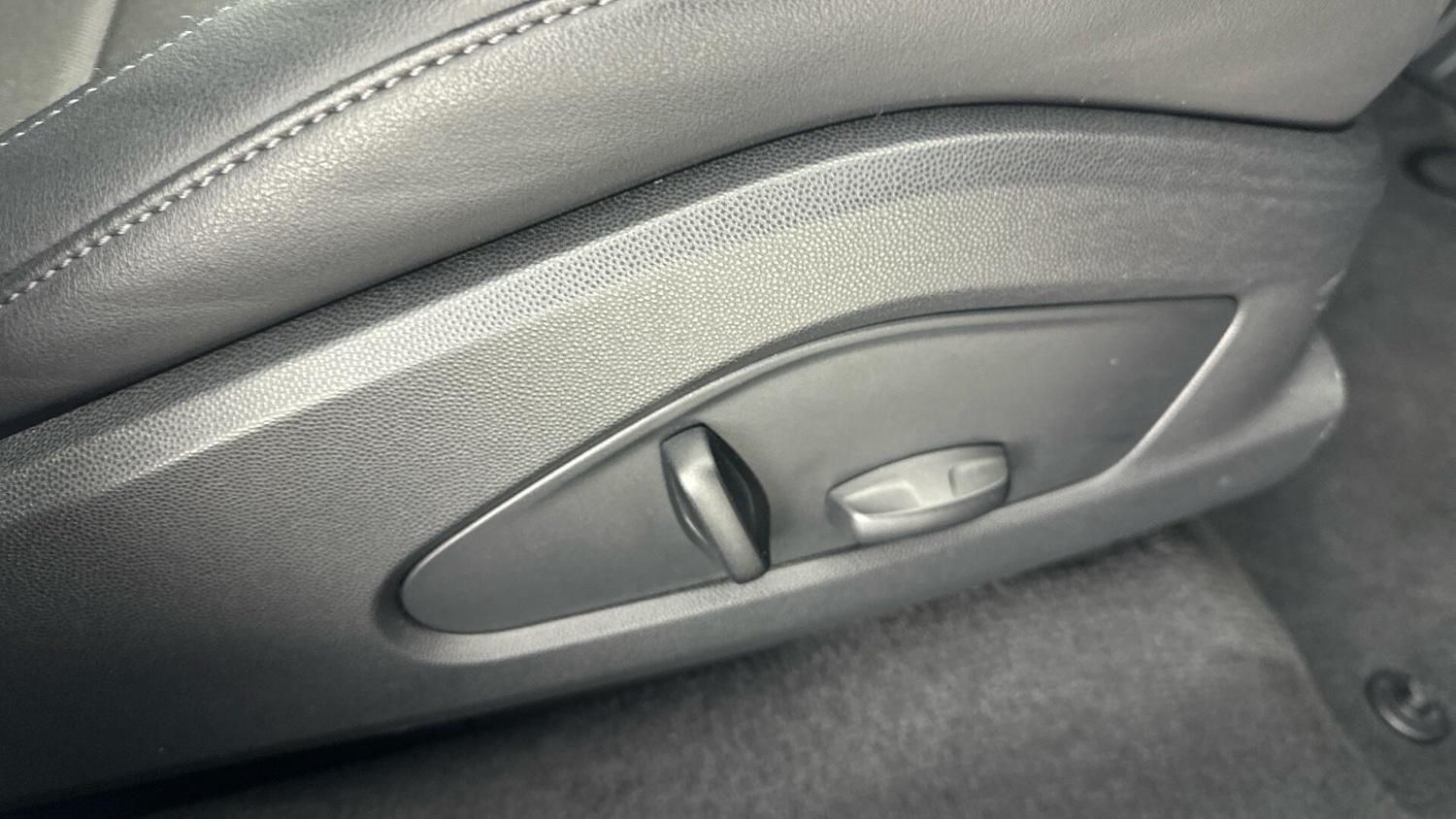 Used Porsche Macan 2024 for sale - 77510353: Photo 26