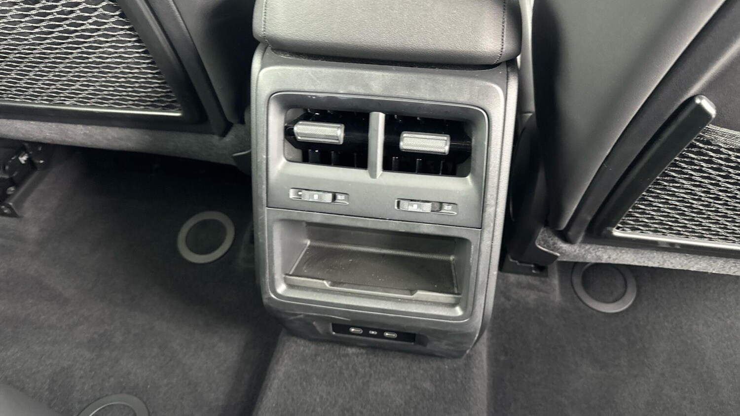 Used Porsche Macan 2024 for sale - 77510353: Photo 27