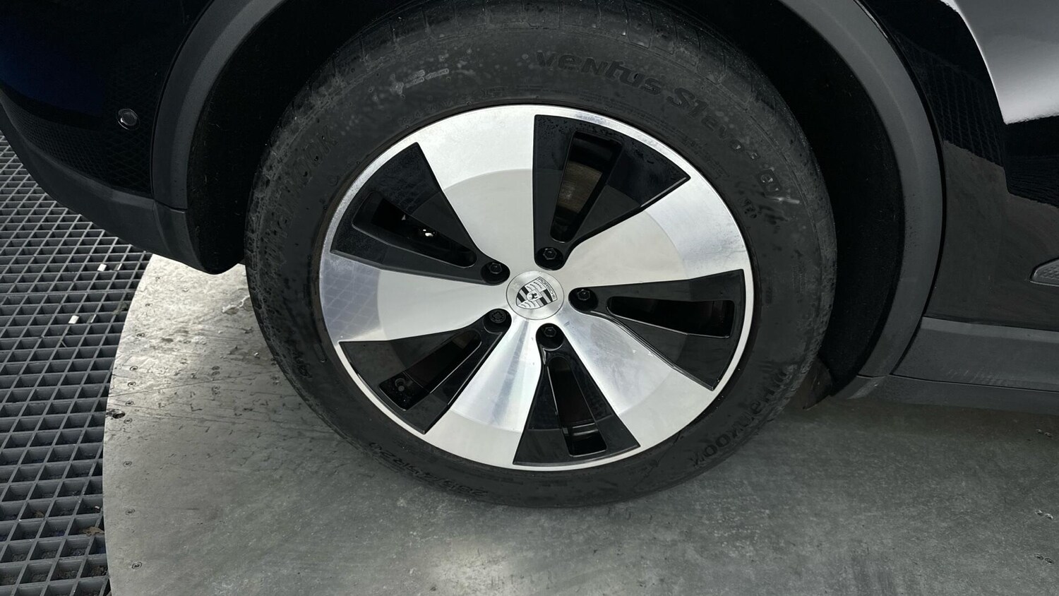 Used Porsche Macan 2024 for sale - 77510353: Photo 38