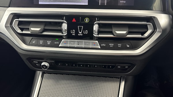 Used BMW 3 Series 2022 for sale - 76232910: Photo 53