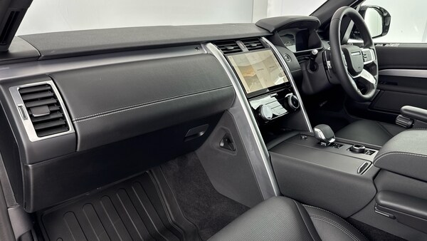 Used Land Rover Discovery 2024 for sale - 74900846: Photo 45