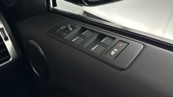 Used Land Rover Discovery 2024 for sale - 74900846: Photo 60
