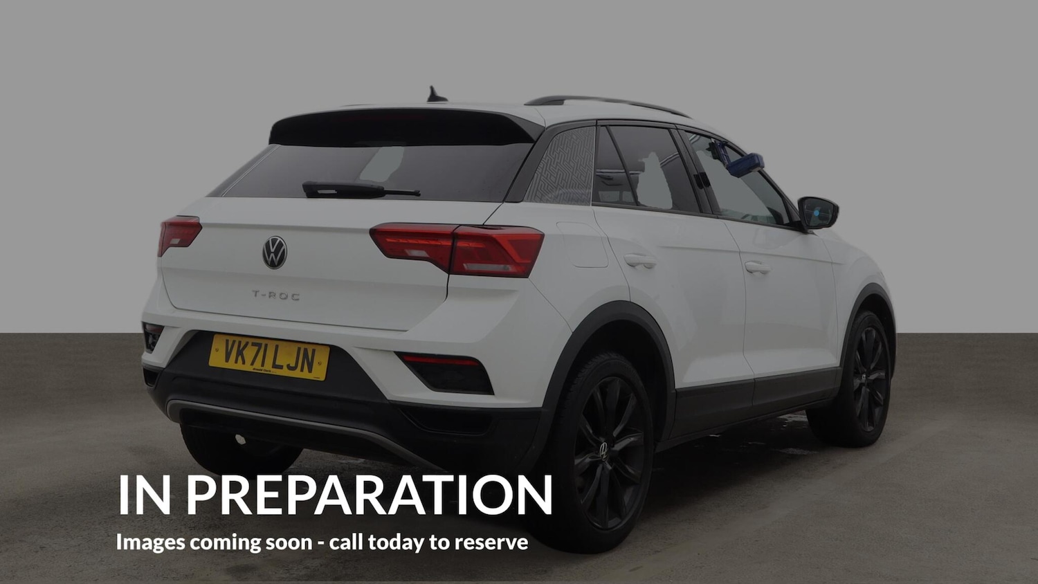 Used Volkswagen T-Roc 2021 for sale - 77939879: Photo 4