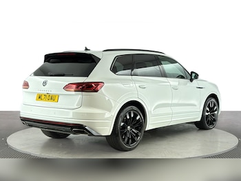 Used Volkswagen Touareg 2022 for sale - 78007179: Photo