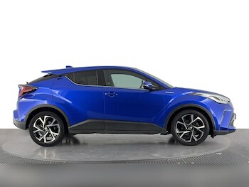 Used Toyota C-HR 2021 for sale - 79236757: Photo