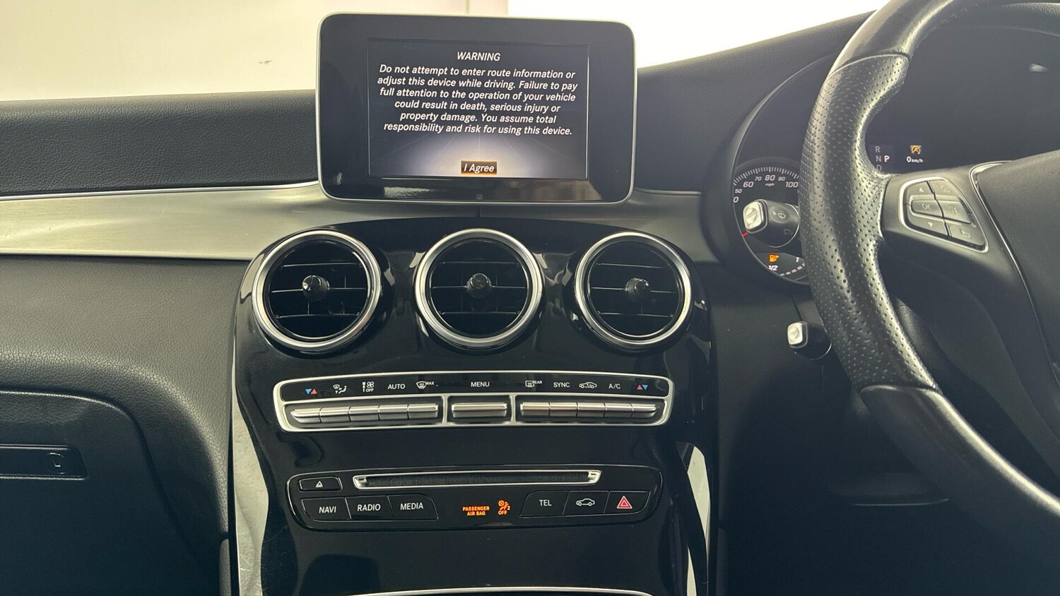 Used Mercedes-Benz GLC 2019 for sale - 78020015: Photo 12