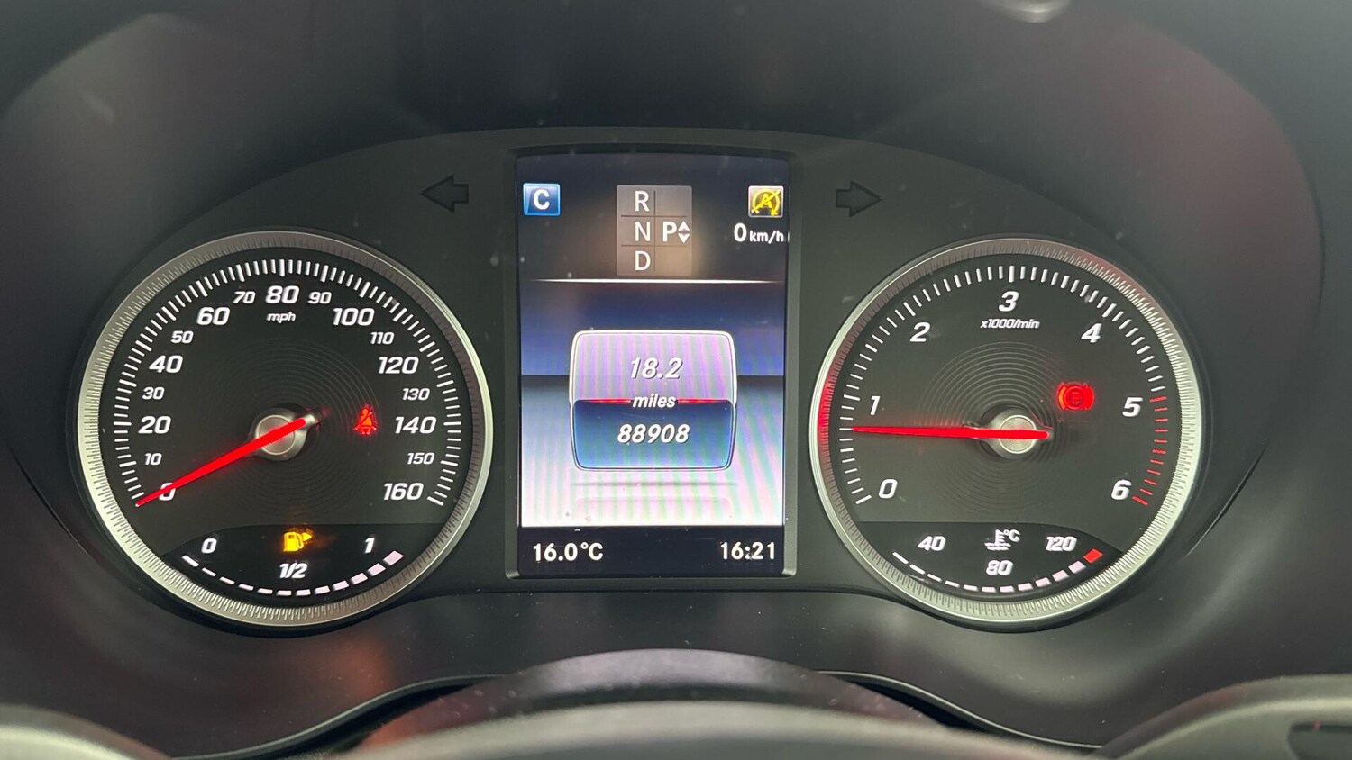 Used Mercedes-Benz GLC 2019 for sale - 78020015: Photo 13