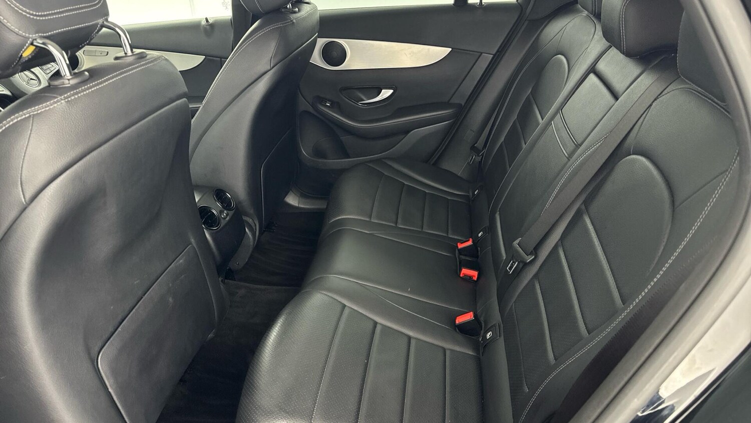 Used Mercedes-Benz GLC 2019 for sale - 78020015: Photo 14