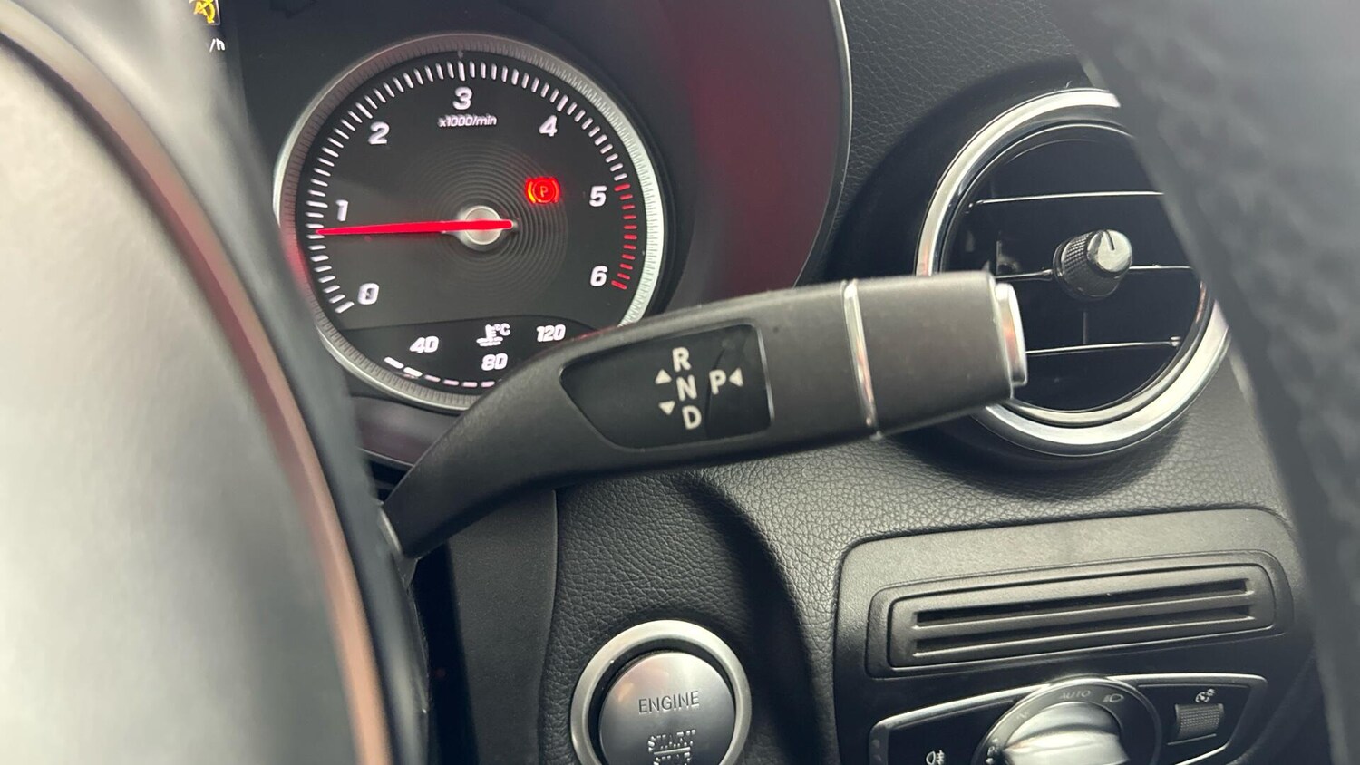 Used Mercedes-Benz GLC 2019 for sale - 78020015: Photo 19