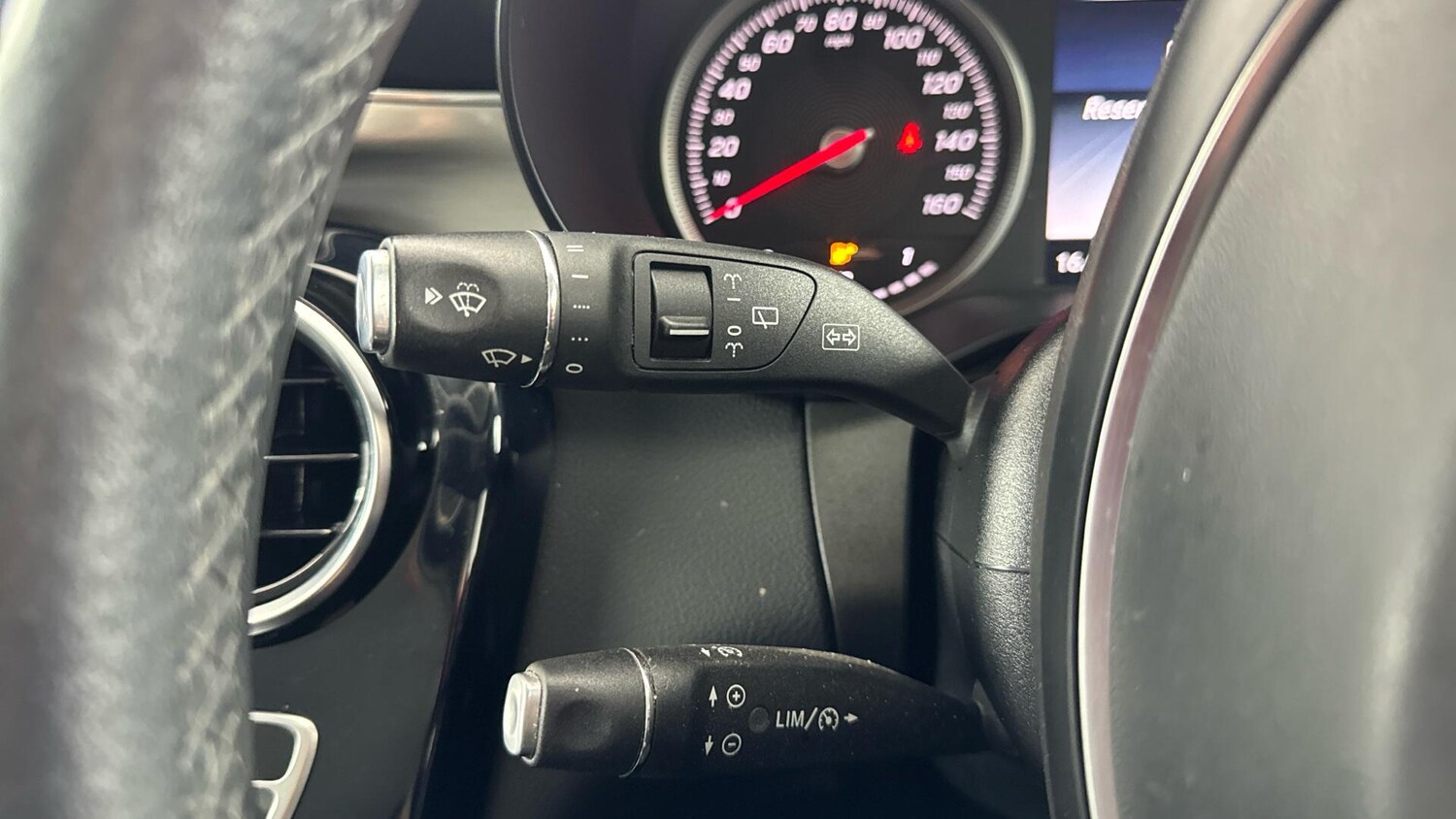 Used Mercedes-Benz GLC 2019 for sale - 78020015: Photo 20