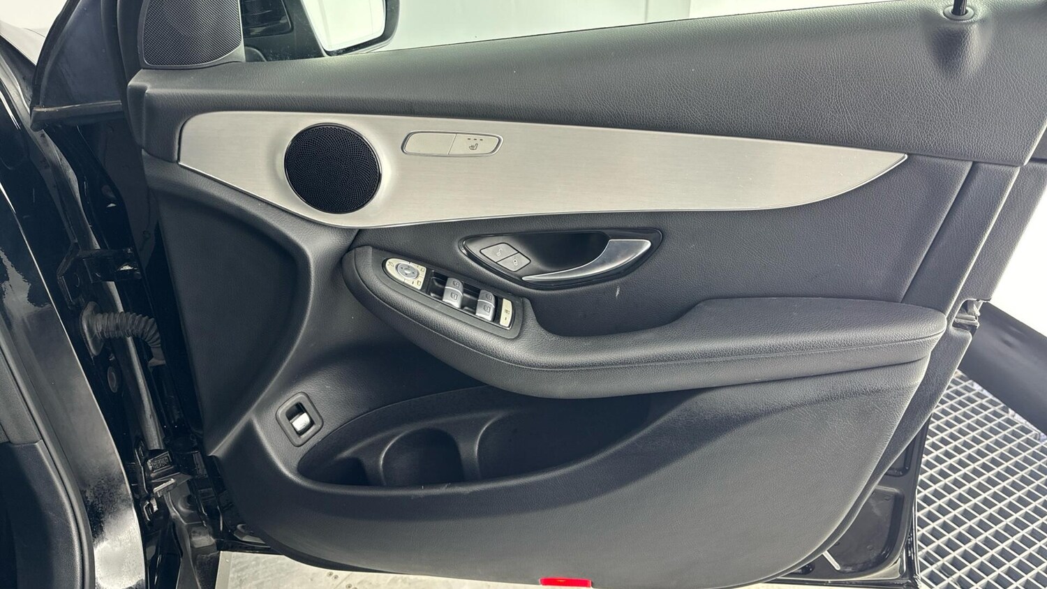 Used Mercedes-Benz GLC 2019 for sale - 78020015: Photo 22