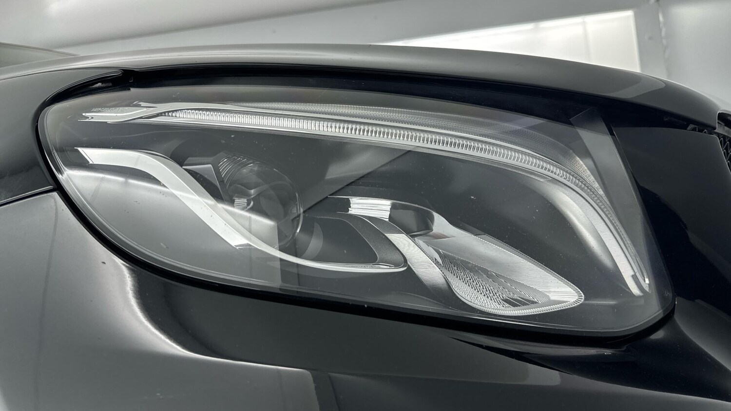 Used Mercedes-Benz GLC 2019 for sale - 78020015: Photo 28