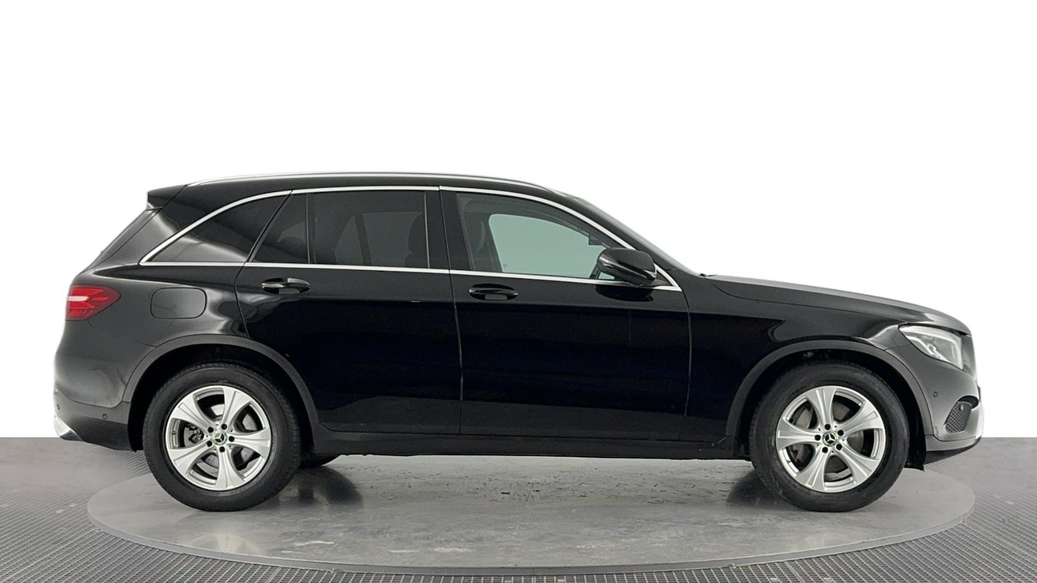 Used Mercedes-Benz GLC 2019 for sale - 78020015: Photo 3