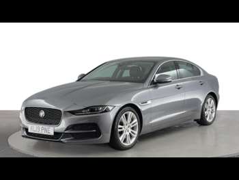 2019 - Se 4-Door