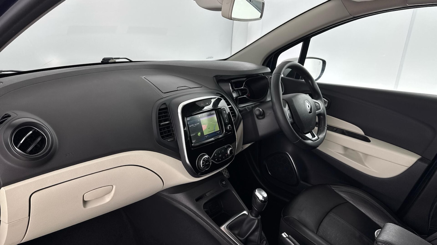 Used Renault Captur 2018 for sale - 77969751: Photo 10