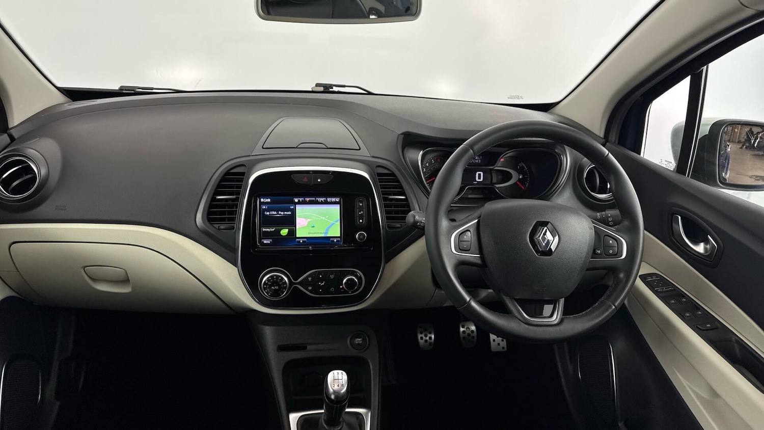 Used Renault Captur 2018 for sale - 77969751: Photo 11