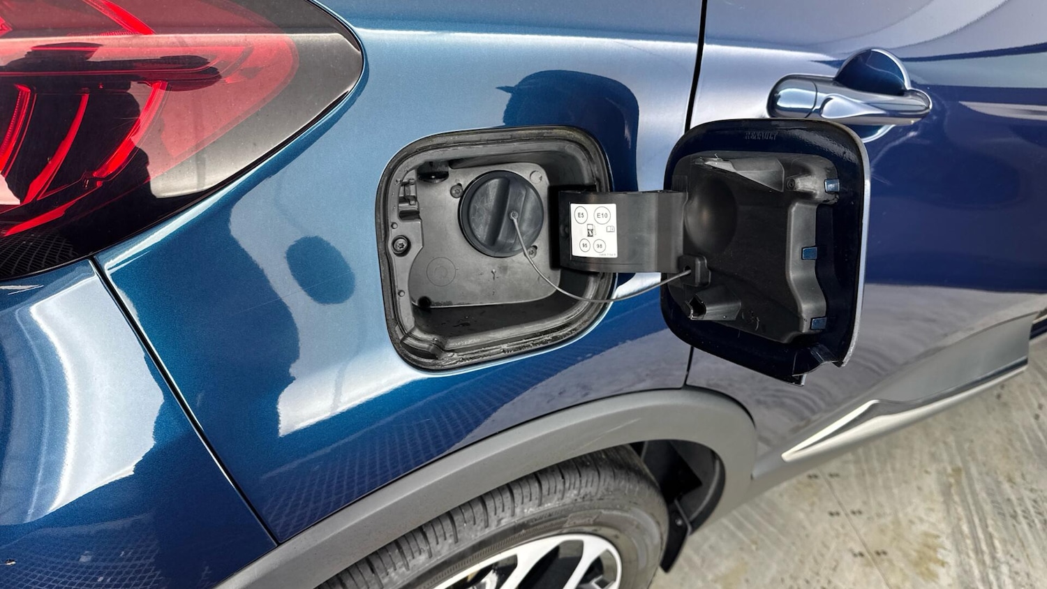 Used Renault Captur 2018 for sale - 77969751: Photo 24