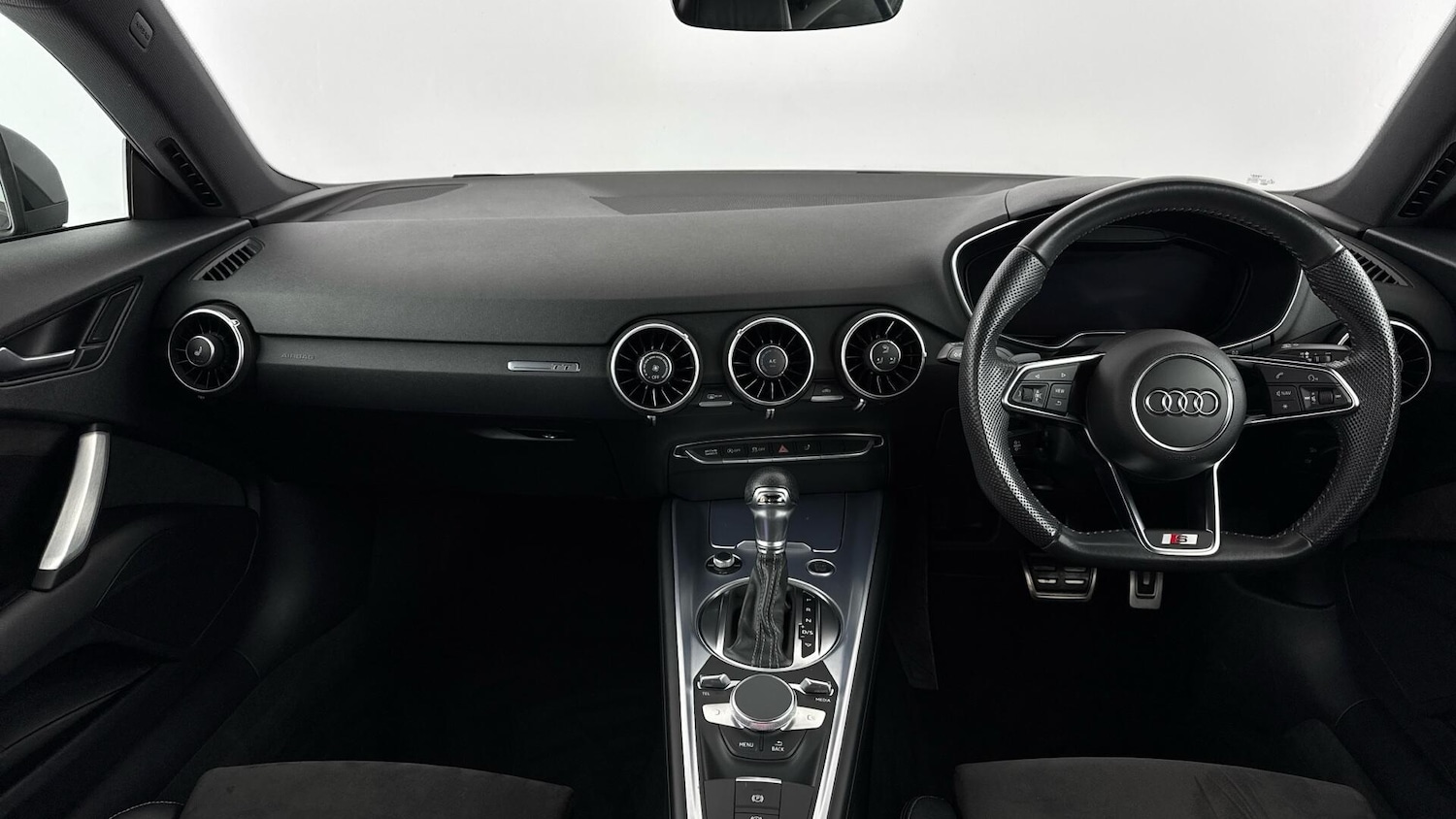 Used Audi TT 2019 for sale - 77994075: Photo 11