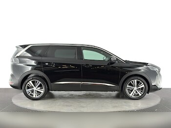 Used Peugeot 5008 2023 for sale - 79012376: Photo